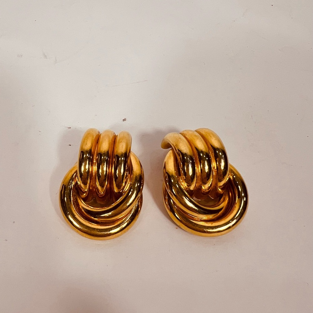 Vintage Chic Gold-Tone Layered Earrings